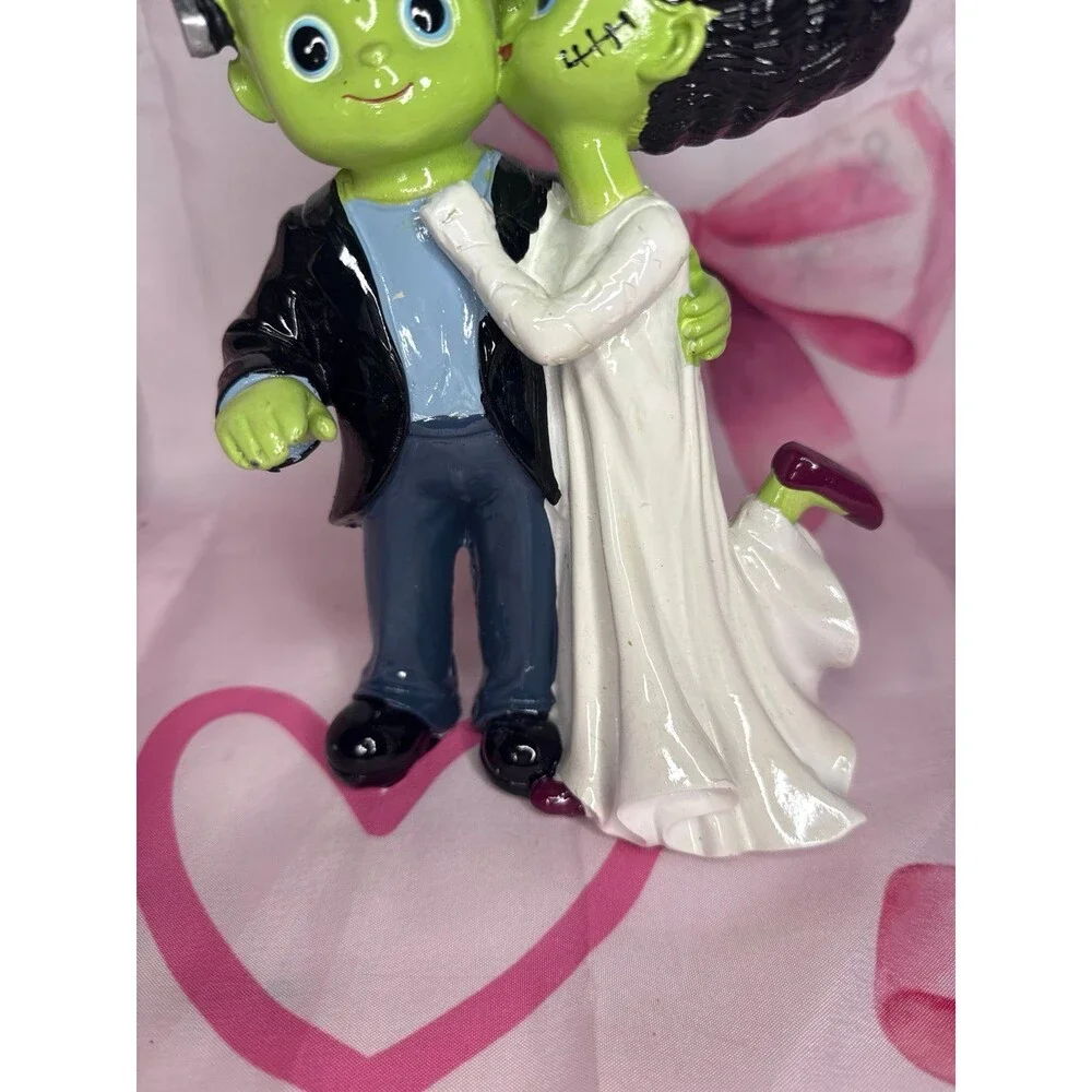 NEW HALLOWEEN FRANKENSTEIN BRIDE COUPLE HALLOWEEN FIGURINE